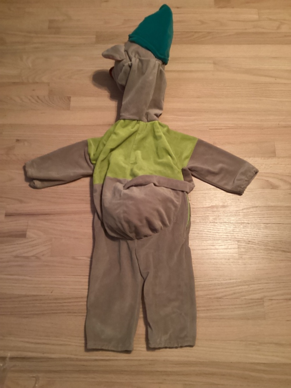 Vintage Disney Cinderella mouse friend Gus Gus Kids Costume - Gray, Green - Picture 5 of 5